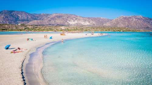 Κρήτη: Αναμένονται δύο εκατομμύρια τουρίστες φέτος στο νησί - Πού ποντάρουν οι επιχειρηματίες