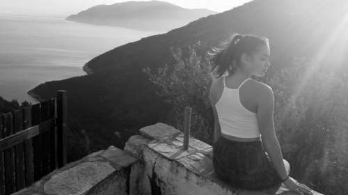 Εγκλημα στα Γλυκά Νερά: Την Παρασκευή στην Αλόννησο η κηδεία της 20χρονης - Συντετριμμένο το νησί