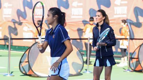 Η tennis skirt της Κέιτ Μίντλετον: Έδειξε για πρώτη φορά τα καλογυμνασμένα πόδια της