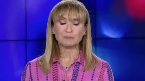 Μάρα Ζαχαρέα: Η στιγμή που καταρρέει στον αέρα του δελτίου ειδήσεων [Βίντεο]