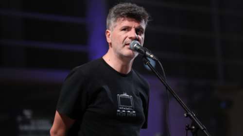 Παρέμβαση-κόλαφος του Φοίβου Δεληβοριά για Κούγια-Λιγνάδη: Mπερδεύουν την ομοφυλοφιλία με την παιδεραστία που είναι έγκλημα