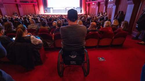 Πρωτοβουλίες της Alpha Bank για την ισότιμη πρόσβαση Ατόμων με Αναπηρία σε πολιτιστικά γεγονότα