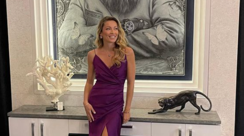 Μαριέττα Χρουσαλά: Το θεόρατο χριστουγεννιάτικο δέντρο που στόλισε στο χλιδάτο σπίτι της