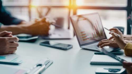 Ξεκινά ο διάλογος κυβέρνησης, εργοδοτών, εργαζομένων - Στόχος η αύξηση των συλλογικών συμβάσεων