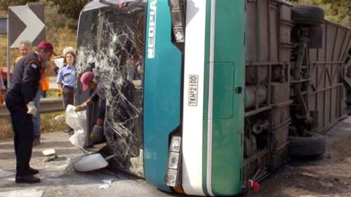 Δυστύχημα στο Πέταλο του Μαλιακού: 17 χρόνια από το τραγικό τροχαίο με τους 7 νεκρούς μαθητές