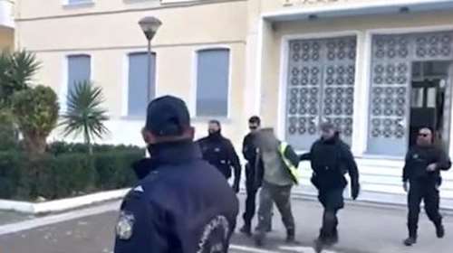 Δολοφονία στο Αγρίνιο: Έφυγε από το χωριό η σύζυγος του θύματος - Πήρε προθεσμία ο 44χρονος δράστης