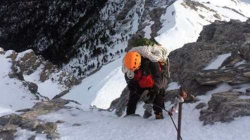 Θεσσαλονίκη: Χωρίς τις αισθήσεις του εντοπίστηκε αγνοούμενος ορειβάτης σε χαράδρα στον Όλυμπο