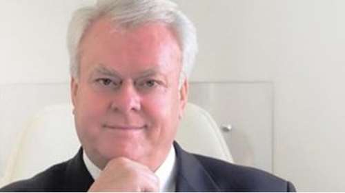 "Θεατρική παράσταση" η παράλυση του γιατρού στην Κέρκυρα μετά το εμβόλιο του κορονοϊού