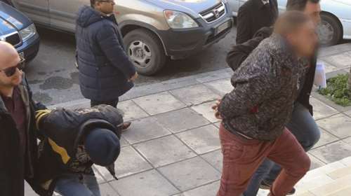 Θεσσαλονίκη: Σοκάρει ο ιατροδικαστής - Με 13 μαχαιριές κατέσφαξαν τον ιδιοκτήτη fast food