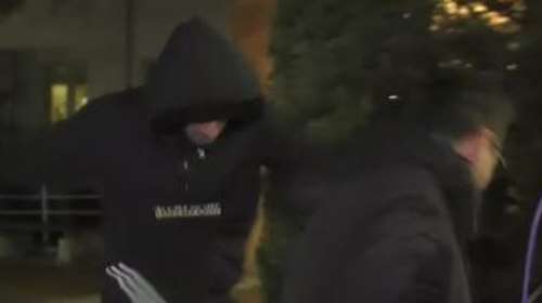 Θεσσαλονίκη: Δημοσιογράφοι στο "Παπαγεωργίου" δέχθηκαν επίθεση σε ζωντανή μετάδοση από αγνώστους