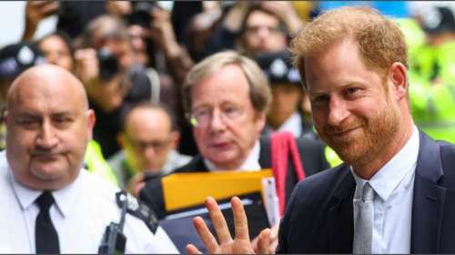 Ιστορική δίκη του πρίγκιπα Χάρι κατά της Mirror: Τους καταγγέλλει ότι έβαψαν τα χέρια τους με αίμα