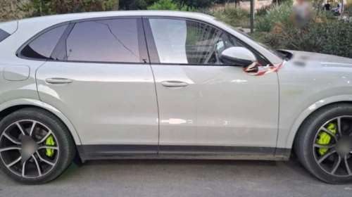 Τούρκοι μαφιόζοι στην Ελλάδα: Η χλιδάτη ζωή σε μισθωμένες βίλες και η αδυναμία στα πανάκριβα αυτοκίνητα