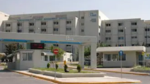 Πέθανε στο Αγρίνιο ανεμβολίαστος ιερέας με κορονοϊό - Μόλις 41 ετών