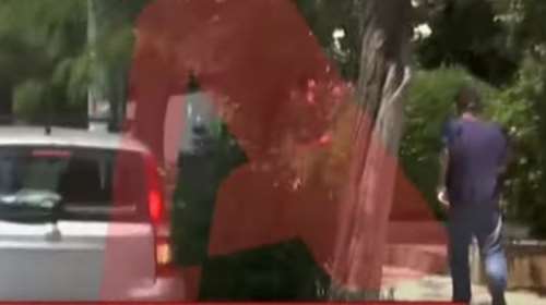 Πέτρος Φιλιππίδης: Η στιγμή που μπαίνει στο σπίτι του μετά το εξιτήριο από το νοσοκομείο [Εικόνες - Βίντεο]