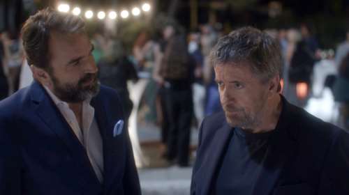 Το &quot;Κάνε ότι κοιμάσαι&quot; επέστρεψε και το Twitter τρελάθηκε - &quot;Εξίσου αγχωτικό και φέτος&quot;