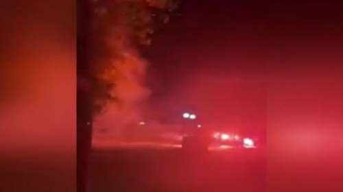 Νέα Φιλαδέλφεια: Επεισόδια από οπαδούς με φωτοβολίδες και κροτίδες - Πεδίο μάχης το Άλσος [Βίντεο]