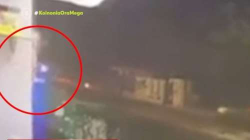 Σοκαριστικο βίντεο από τροχαίο δυστύχημα στη Θηβών με θύμα 22χρονο μοτοσικλετιστή