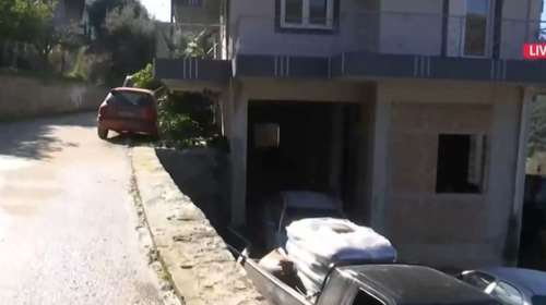 Τραγωδία στην Αχαΐα: &quot;Τον κρατούσα αγκαλιά και πέσαμε μαζί&quot; - Τι κατέθεσε ο 25χρονος θείος του τρίχρονου