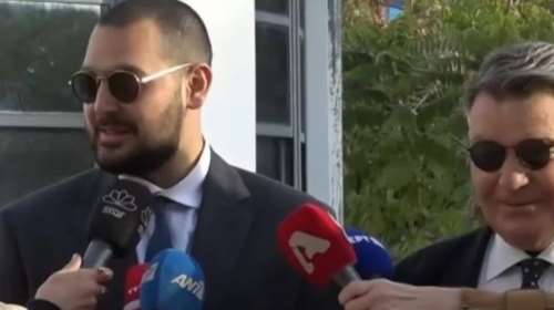 Έκπληξη από Κούγια: Εμφανίστηκε με τον 21χρονο γιο του, Χρήστο, στη δίκη της Πισπιρίγκου - "Είναι μεγάλη μέρα για εμένα"