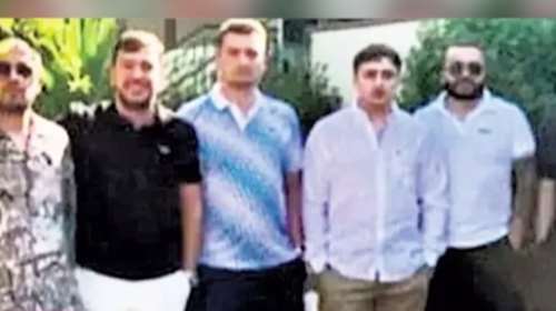 Εξιχνιάστηκε η δολοφονία των έξι Τούρκων στην Αρτέμιδα – Δύο συλλήψεις - Εκτακτες ανακοινώσεις της ΕΛΑΣ