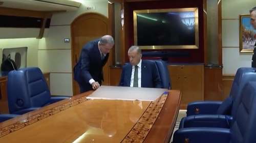 Η στιγμή που ο Ερντογάν δίνει το πράσινο φως για την αεροπορική επιδρομή σε Συρία και Ιράκ [βίντεο]