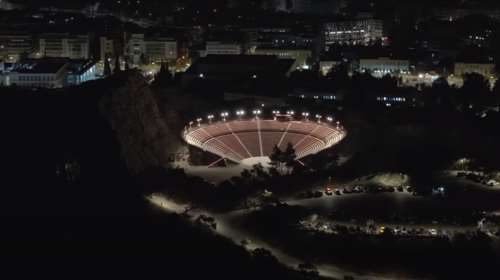 Το νέο Θέατρο του Λυκαβηττού αποκαλύπτεται μέσα από ένα ατμοσφαιρικό timelapse - Μπακογιάννης: Είναι σύμβολο και Μνημείο