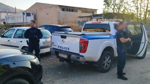 Αναβρασμός στους Ρομά για τους αστυνομικούς στους καταυλισμούς: &quot;Θα κατεβούμε στην Αθήνα με λεωφορεία&quot;