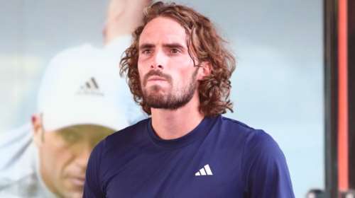 Στέφανος Τσιτσιπάς: Δεν οδηγούσε ο ίδιος τη Lutus με 210 χλμ./ώρα στην Αττική Οδό, λέει ο δικηγόρος του