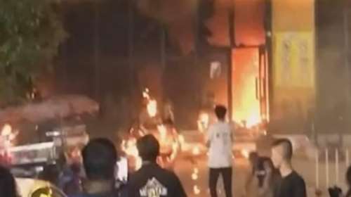 Τραγωδία στην Ταϊλάνδη: Τουλάχιστον 13 νεκροί σε πυρκαγιά σε νυχτερινό κέντρο - Συγκλονιστικό βίντεο