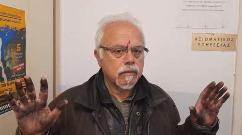 Θεσσαλονίκη: Συνελήφθη ο Τρεμόπουλος και άλλοι 14 - Εκαναν καθιστική διαμαρτυρία για το κόψιμο δέντρων