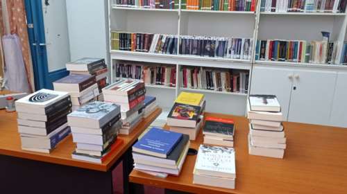 Λογοτεχνικά βιβλία σε ΕΠΑΛ του Αγρινίου με παρέμβαση Μαξίμου - Επιστολή στον πρωθυπουργό