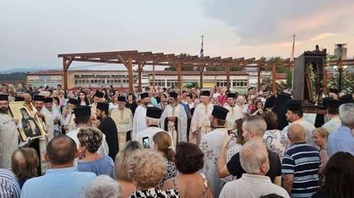 Τιμάται ο Άγιος Παϊσιος: Πλήθος κόσμου στις γιορτές στην Ελλάδα