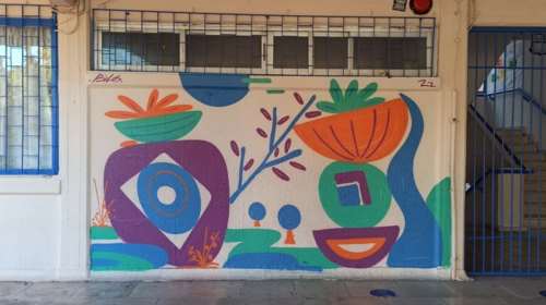 Τέσσερις εντυπωσιακές τοιχογραφίες ντύνουν με χρώμα τα σχολεία της Αθήνας