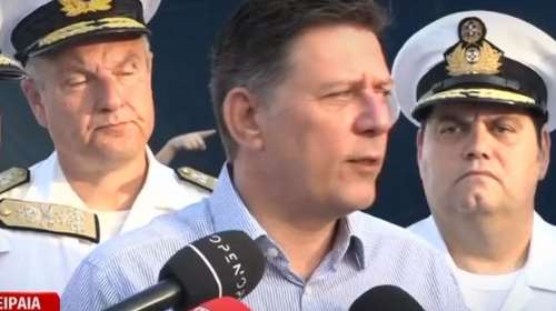 Στο λιμάνι του Πειραιά ο Βαρβιτσιώτης: &quot;Στόχος η καλύτερη εξυπηρέτηση με ασφάλεια και σιγουριά&quot;