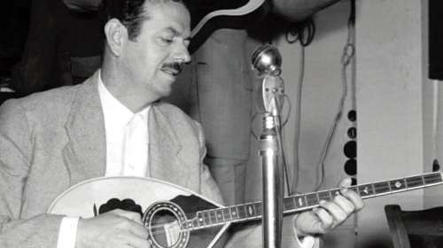 Εγκαινιάζεται το μουσείο του Βασίλη Τσιτσάνη στα Τρίκαλα