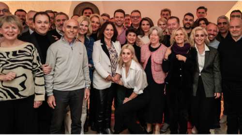 Οι 72 ώρες του ΣΥΡΙΖΑ στις Σπέτσες: Ο Κασσελάκης απέφυγε τις κάμερες, αλλά ο προβληματισμός παραμένει