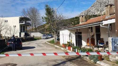 Φρίκη στο Χαλκιόπουλο Αιτωλοακαρνανίας: Ο άνδρας νεκρός, η γυναίκα δεμένη δίπλα του για μέρες