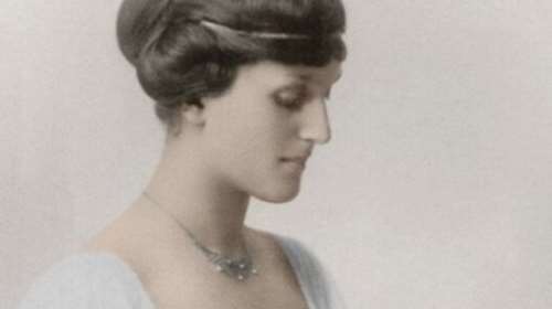 Κηφισιά: Μάχη ξένων και Ελλήνων αγοραστών για ένα από τα ακίνητα της &quot;απαγορευμένης&quot; συζύγου του βασιλιά Αλέξανδρου