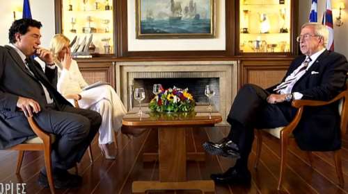 Οταν ο τέως βασιλιάς Κωνσταντίνος έλεγε στον Αλέξη Παπαχελά ότι δεν έχει ψηφίσει ποτέ [βίντεο]