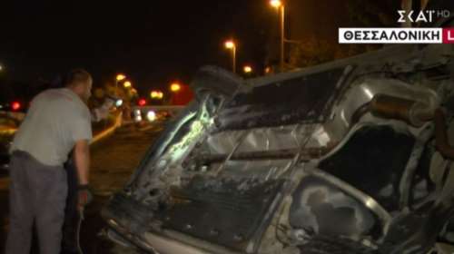 Θεσσαλονίκη: Αναποδογύρισε αμάξι μετά από τροχαίο - Τραυματίστηκε ο οδηγός [εικόνες-βίντεο]