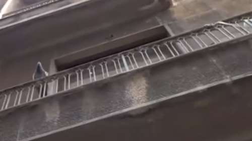 Εφιάλτης στην Ομόνοια: Τη βρήκαν δεμένη, κακοποιημένη και τραυματισμένη σε εγκαταλελειμμένο κτίριο - Δράστης ένας 27χρονος