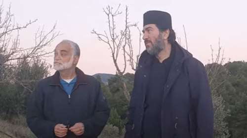 Πατέρας Αντώνιος: Οι συνεργάτες του μοντάρουν την πρώτη του συνέντευξη - "Μπορεί να υπάρχει κάτι που δεν πρέπει να ειπωθεί..." [Βίντεο]