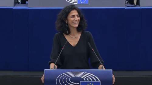 Qatargate: Πάνω από 280.000 ευρώ μετρητά εντοπίστηκαν στο σπίτι του γιου της Μαρί Αρένα