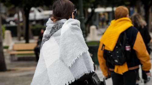 &quot;Πιάνουν τα μποφόρια, Κυριακή με πανωφόρια&quot;: Ψυχρό μέτωπο ρίχνει τη θερμοκρασία 10 βαθμούς, προειδοποιεί ο Κολυδάς