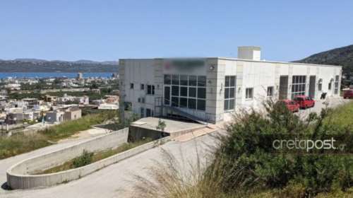 Γηροκομείο της φρίκης στα Χανιά: Εδιναν στους τρόφιμους αποφάγια, τους έπλεναν με χρησιμοποιημένες πετσέτες