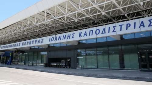 Θρίλερ στην Κέρκυρα: Tα πουλιά &quot;προσγείωσαν&quot; στο αεροδρόμιο αεροπλάνο με προορισμό το Ντίσελντορφ