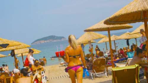 Άνοδος της θερμοκρασίας το Σαββατοκύριακο - Βοριάδες στο Αιγαίο έως 7 μποφόρ