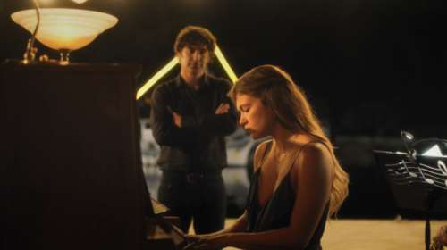 Σαρώνει παγκοσμίως το &quot;Maestro&quot; - Στην πρώτη 10άδα του Netflix η σειρά του Χριστόφορου Παπακαλιάτη