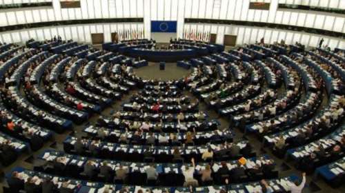 Σκληρή κριτική της Ευρωβουλής στην Τουρκία: &quot;Δεν μπορούμε να κλείνουμε τα μάτια στις επιθετικές δηλώσεις κατά της Ελλάδας&quot;