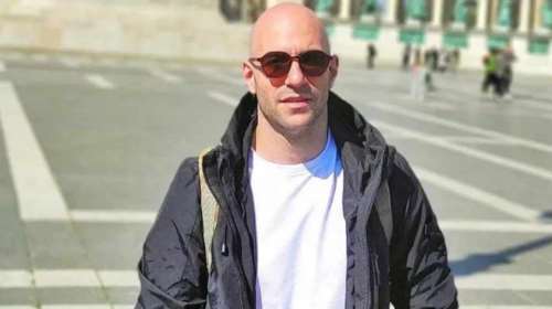 Πέθανε ο 31χρονος αστυνομικός που χτυπήθηκε από ναυτική φωτοβολίδα στου Ρέντη